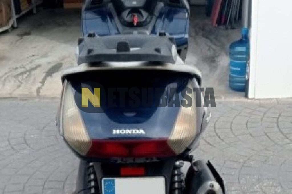 Honda SILVER WING 600 2003