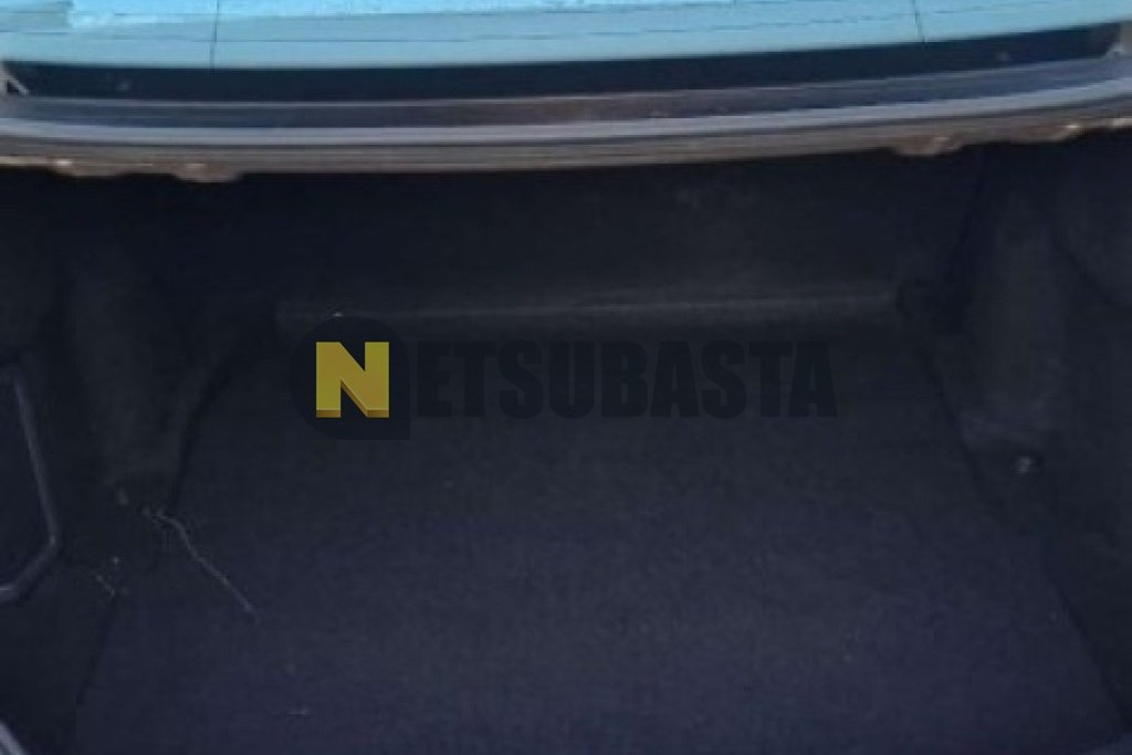 Mercedes-Benz E 500 2004