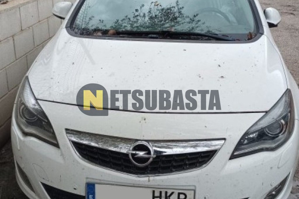 Opel Astra 1.7 CDTi 2012
