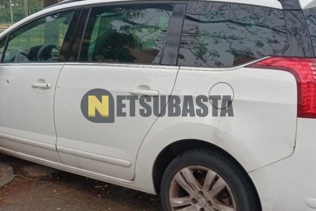 Peugeot 5008 1.6 BlueHDi EAT6 2015