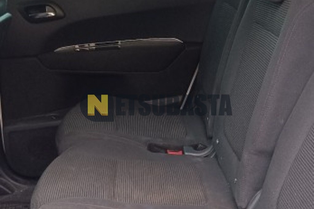 Peugeot 5008 1.6 BlueHDi EAT6 2015