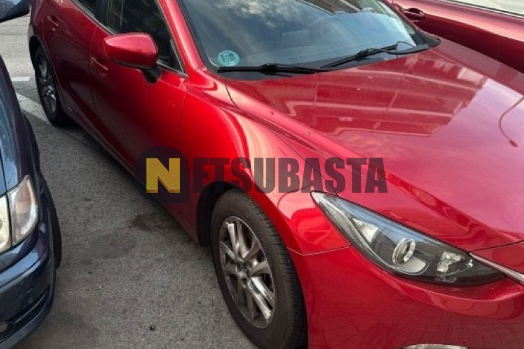 Mazda 3 SKYACTIV-D 2.2 2015