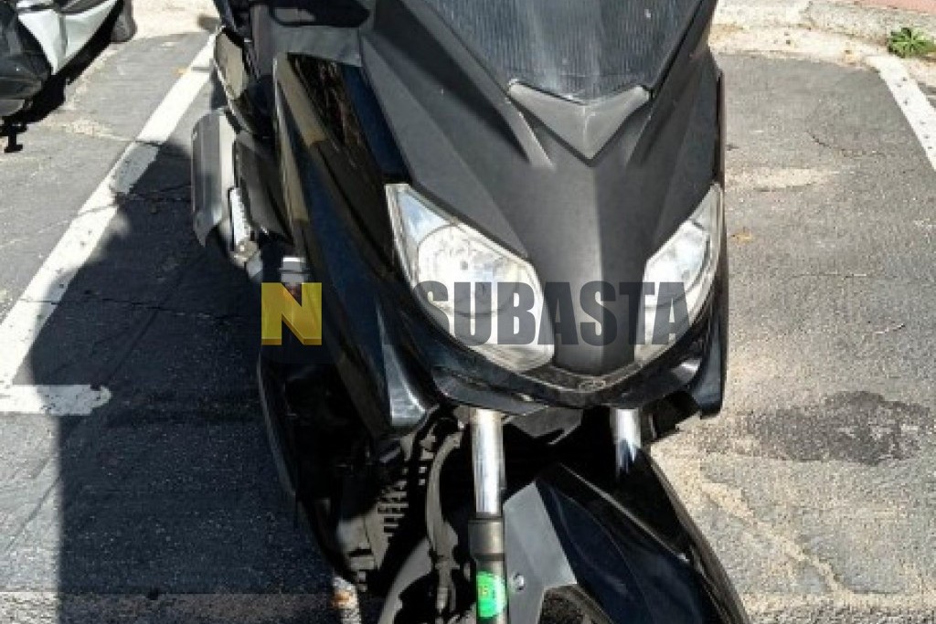 Yamaha XMAX 250 2010