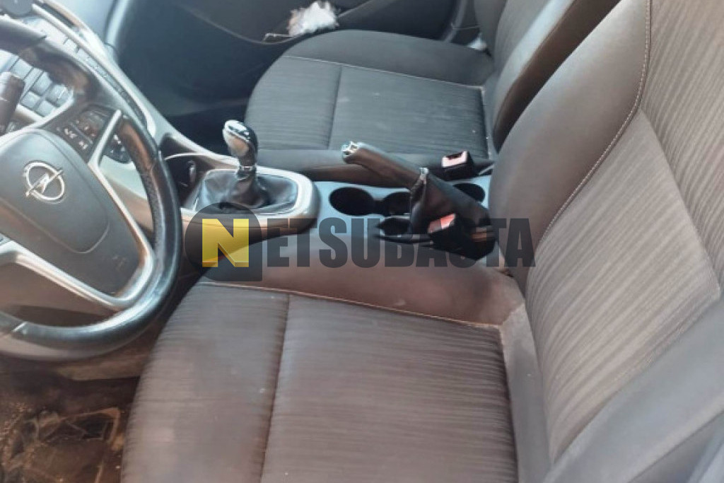 Opel Astra 1.3 ecoFlex 2012