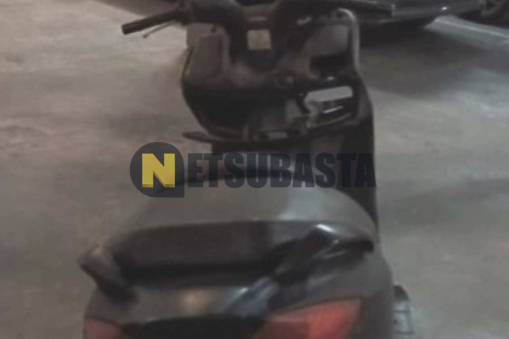 Suzuki Burgman 200 2013