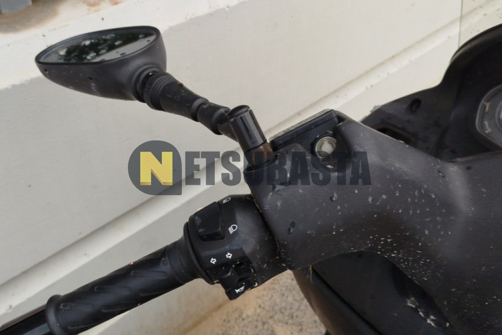 Suzuki BURGMAN 125 2013