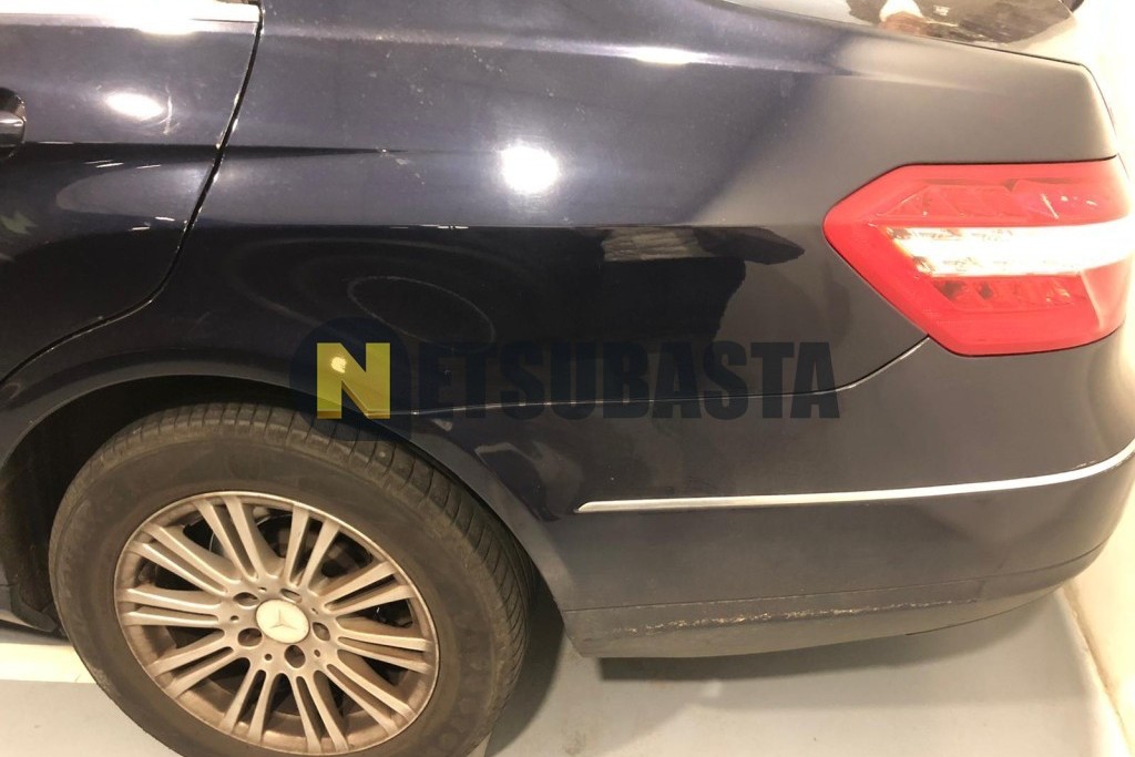 Mercedes-Benz E 220 CDI BlueEFFICIENCY Aut. 2010