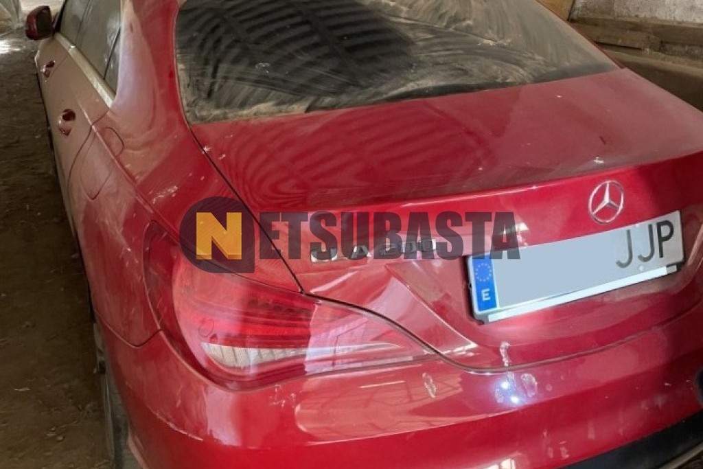 Mercedes-Benz CLA 200 CDI 7G-DCT 2015