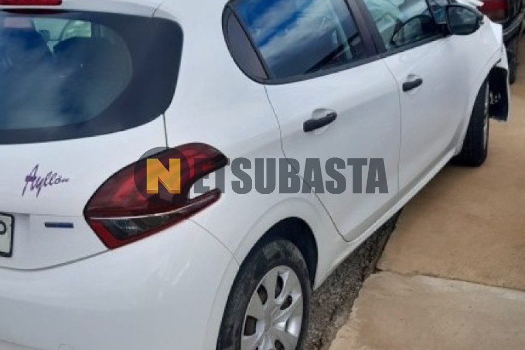 Peugeot 208 1.6 BlueHDi 2016