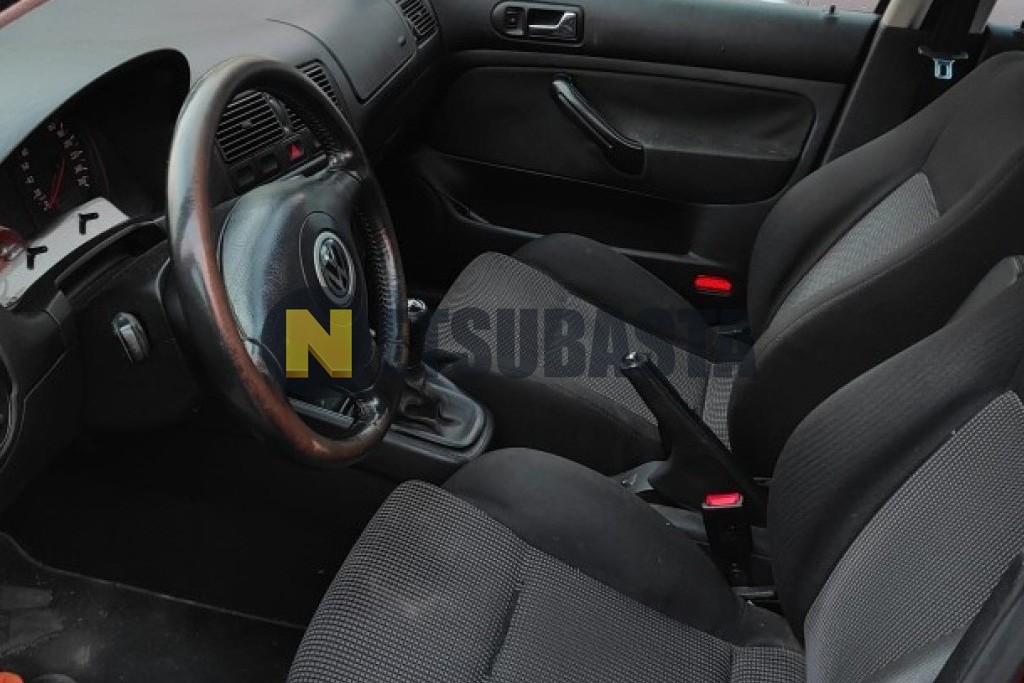 Volkswagen Golf 1.6 1998