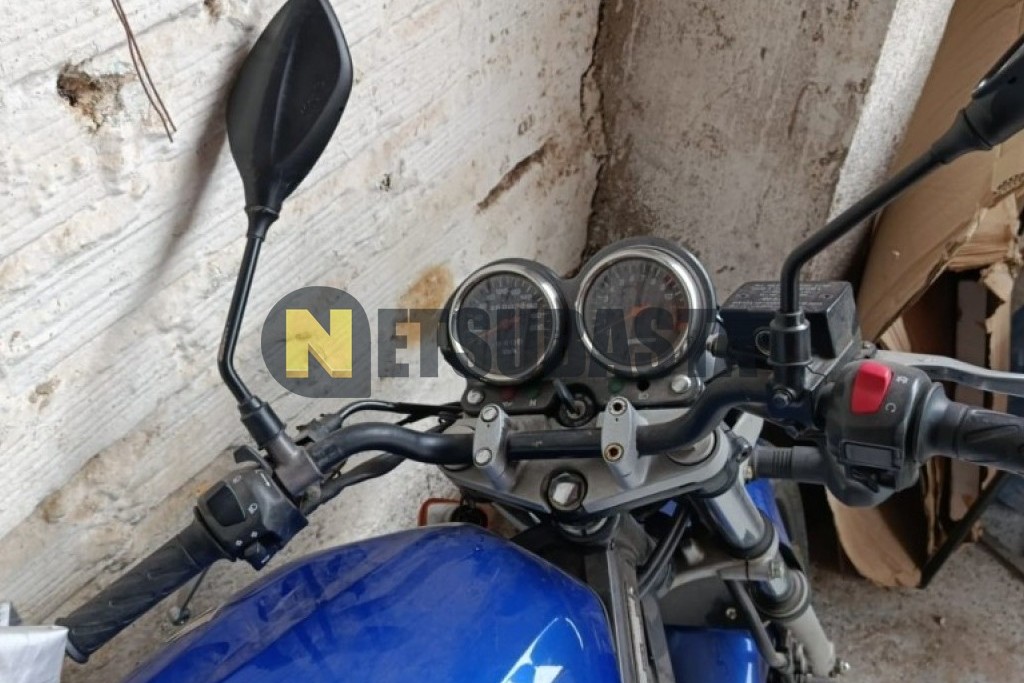 Suzuki GS 500 E 2007