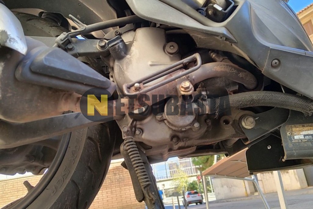 Suzuki Sixteen 125 2010