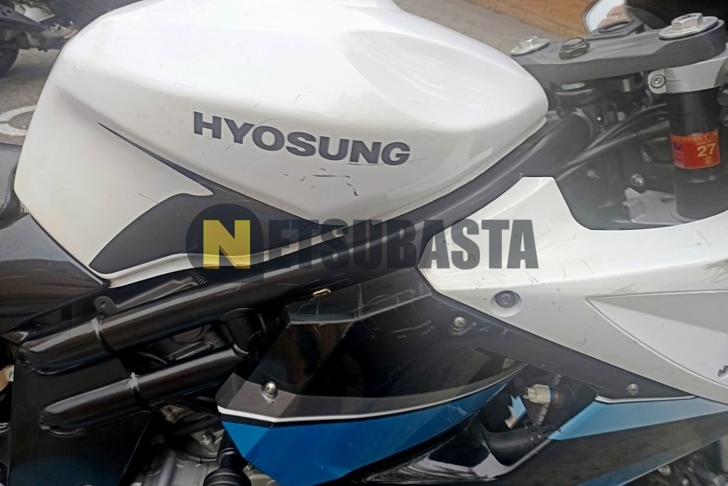 Hyosung GT 650Ri Comet 2010