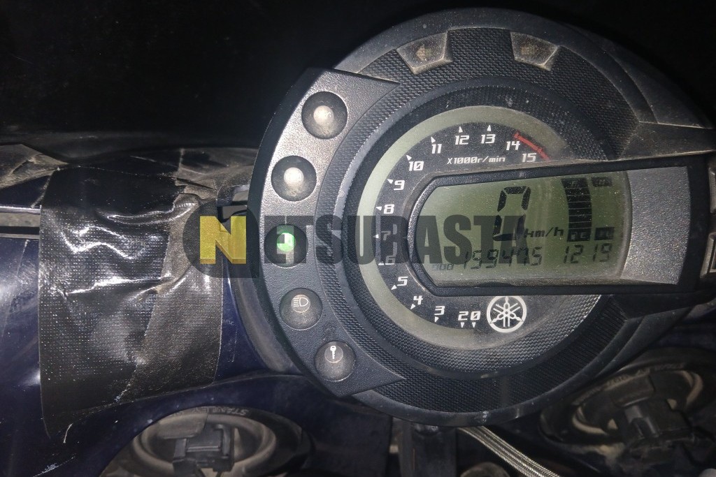 Yamaha FZS 600 Fazer 2004