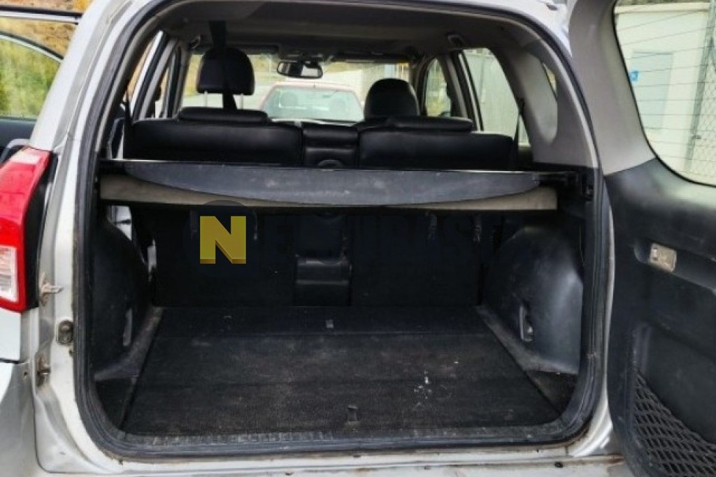 Toyota RAV4 2.2 D-4D 2006