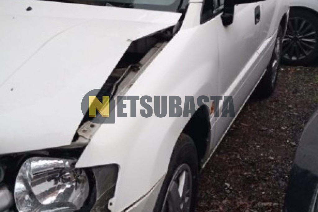 Mitsubishi Space Runner 2.0 16V 2002