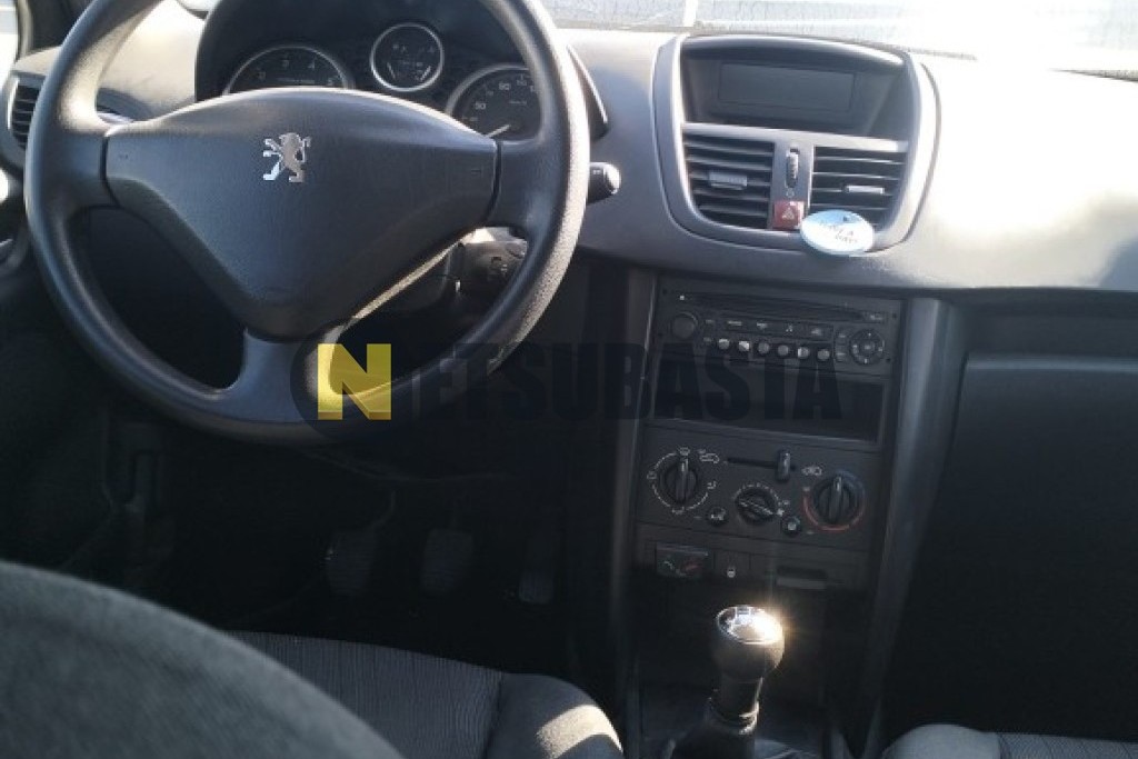 Peugeot 207 1.4 2006