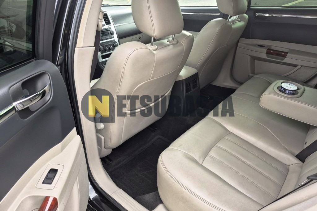 Chrysler 300C 3.5 V6 2005