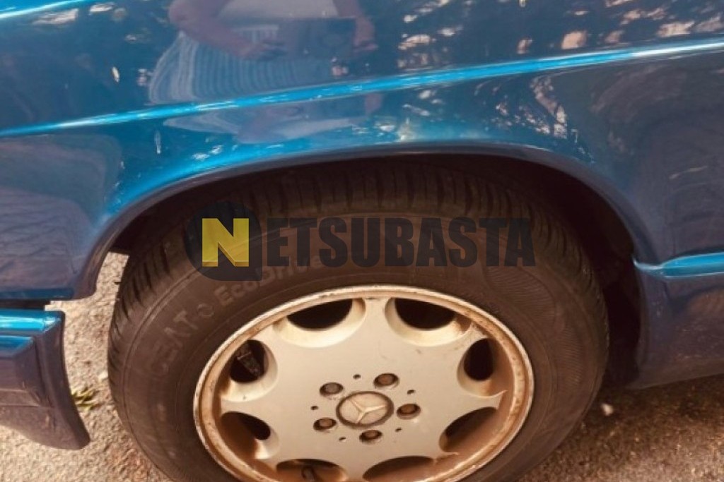 Mercedes-Benz 190E Aut. 1990