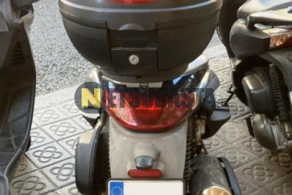 Piaggio Bervely 400 2006