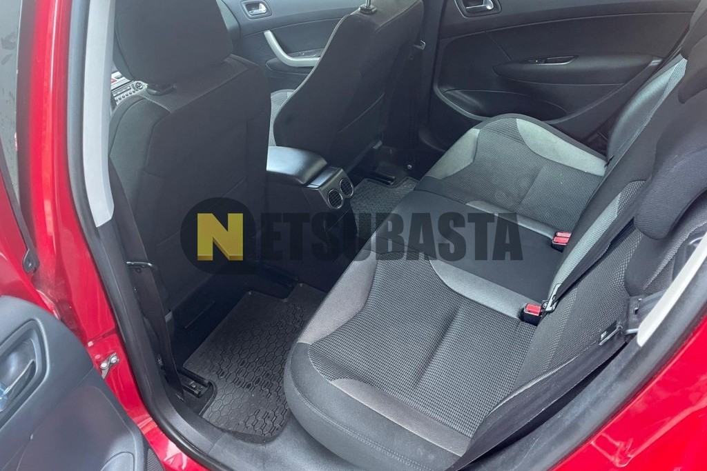 Peugeot 308 1.6 HDi 2009