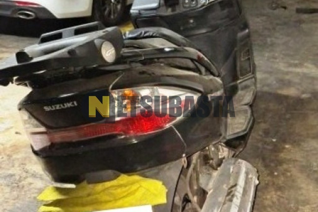 Suzuki Burgman 400 2007