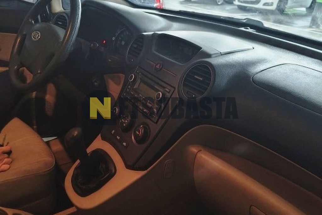 Kia Carens 2.0 CRDi 2009