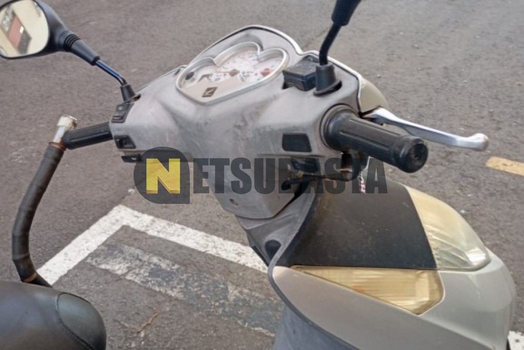 Honda Dylan 125 2006