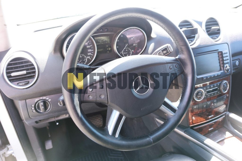 Mercedes-Benz ML 500 2005