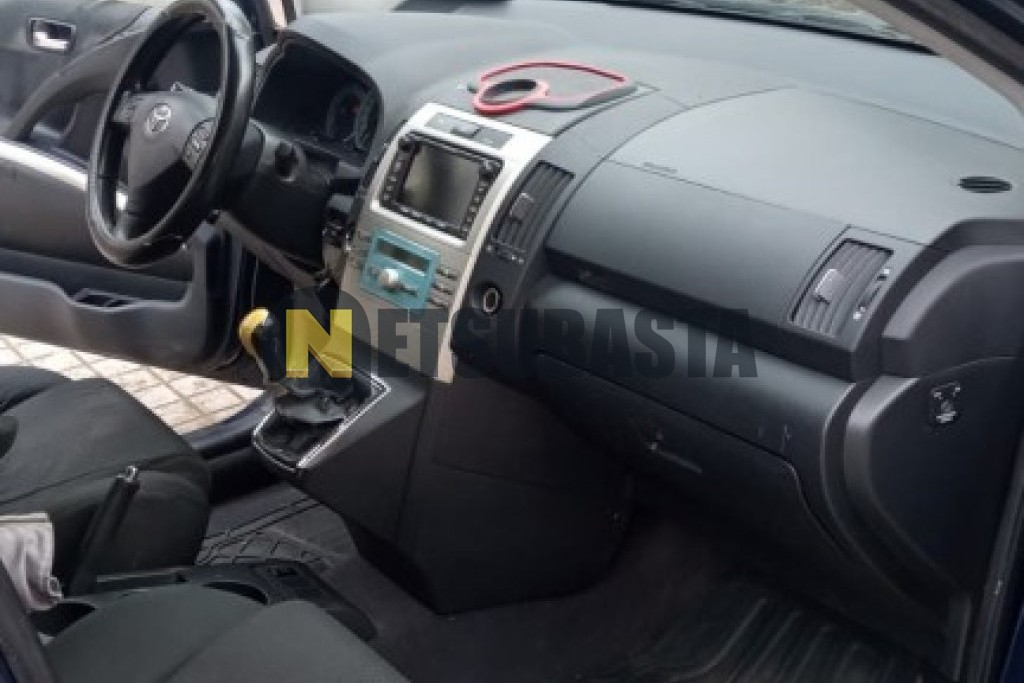 Toyota Corolla Verso 1.8 VVT-i 2005