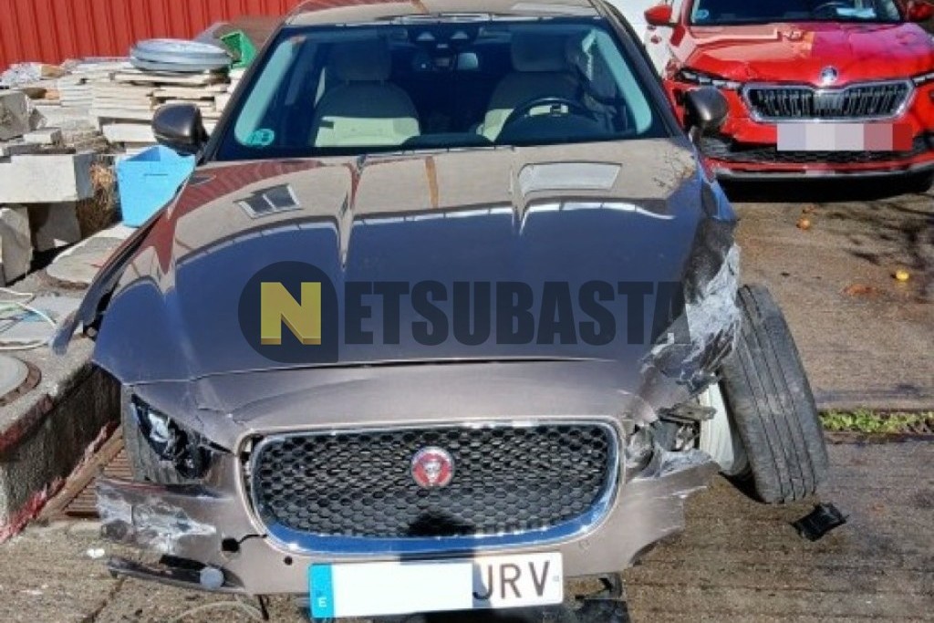 Jaguar XE 2.0 Diesel Auto 2016