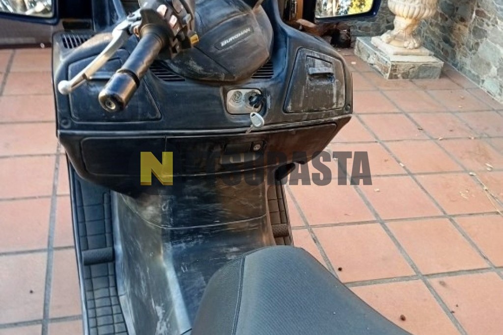 Suzuki AN 650 Burgman 2002