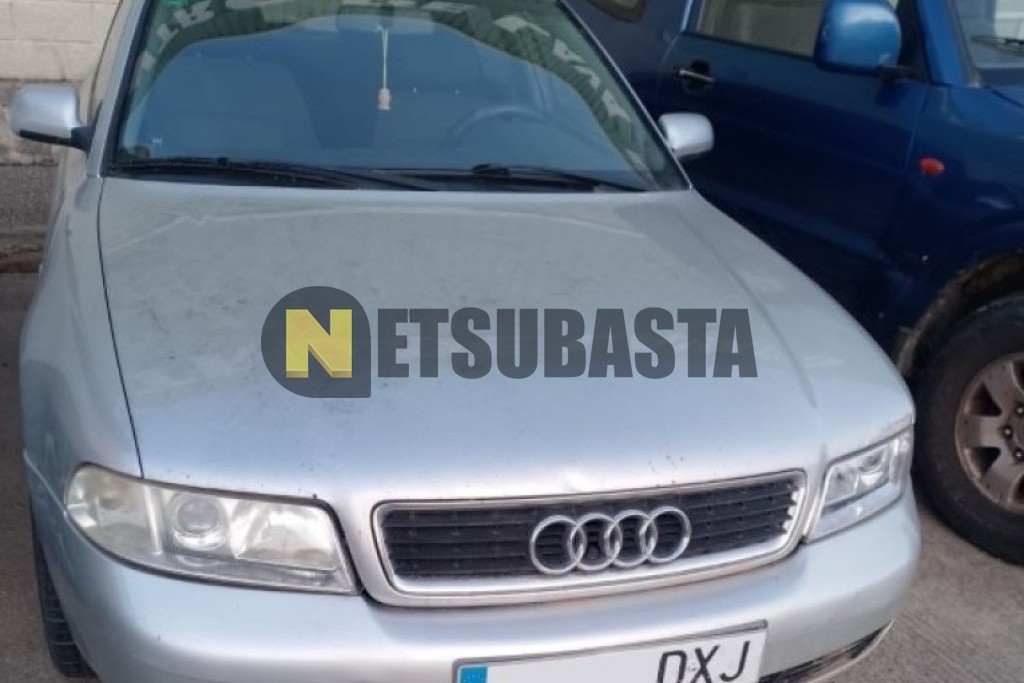 Audi A4 2.5 TDI tiptronic 5 vel. 1999