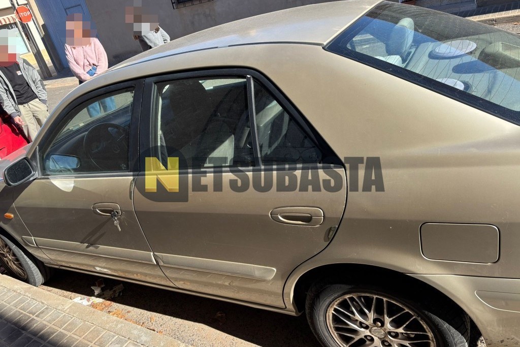 Mazda 626 2.0 TD 2001