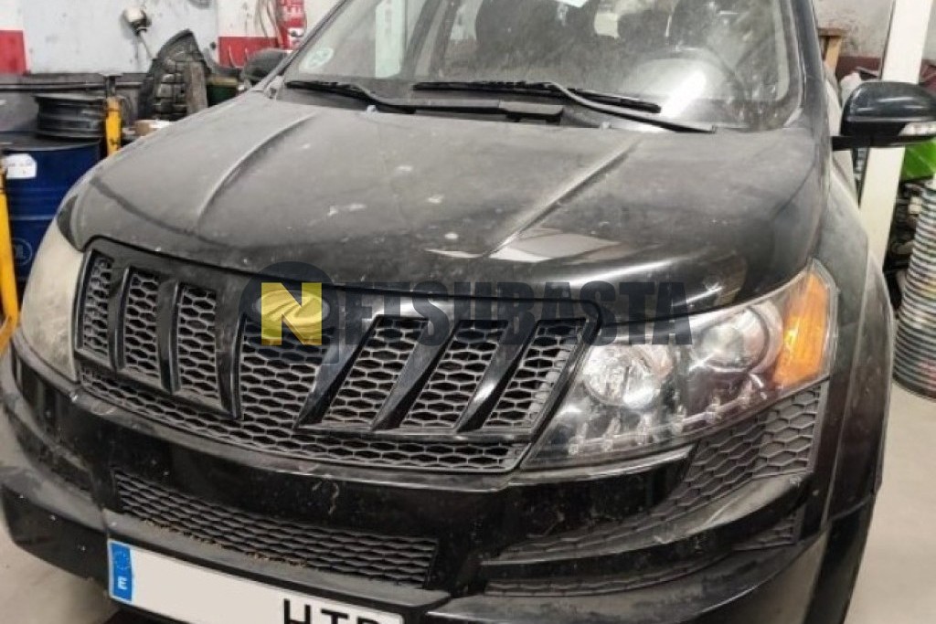 Mahindra XUV 500 AWD W6 2013