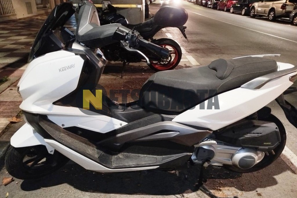 Keeway Vieste 300 2022