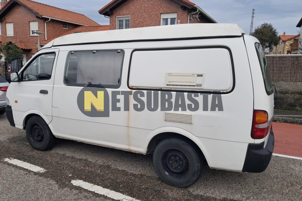 Kia Pregio 2.7D 1999