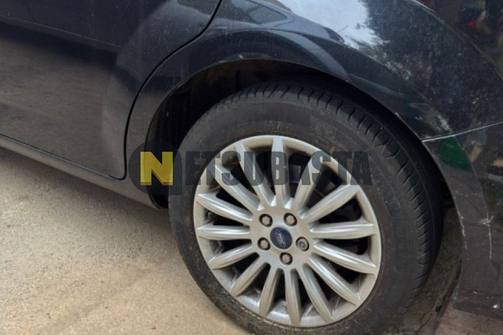 Ford Mondeo 2.0 TDCi PowerShift 2013