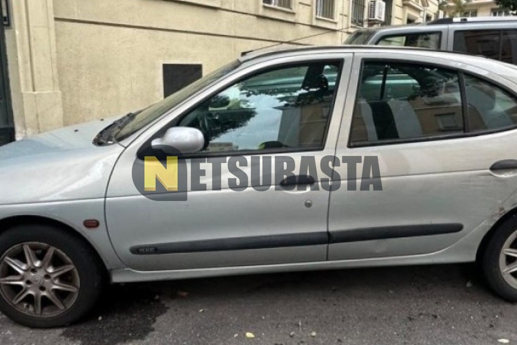 Renault Megane 1.4 16V 2000
