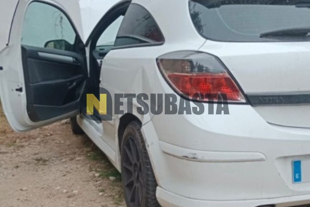 Opel Astra GTC 1.6 2009