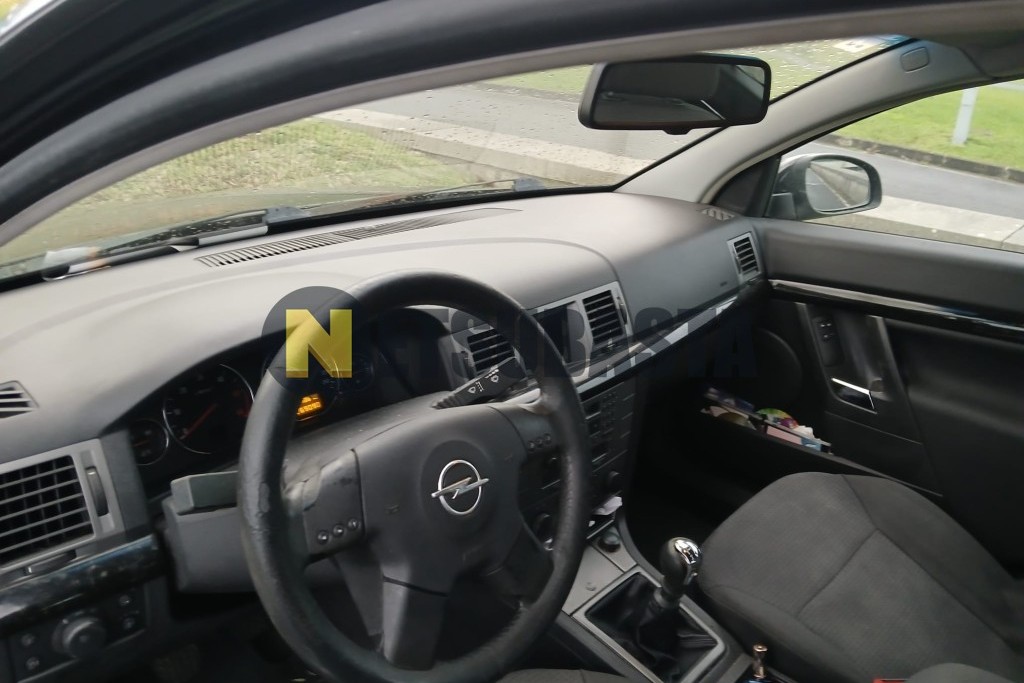 Opel Signum 2.2 DTI 16V 2004