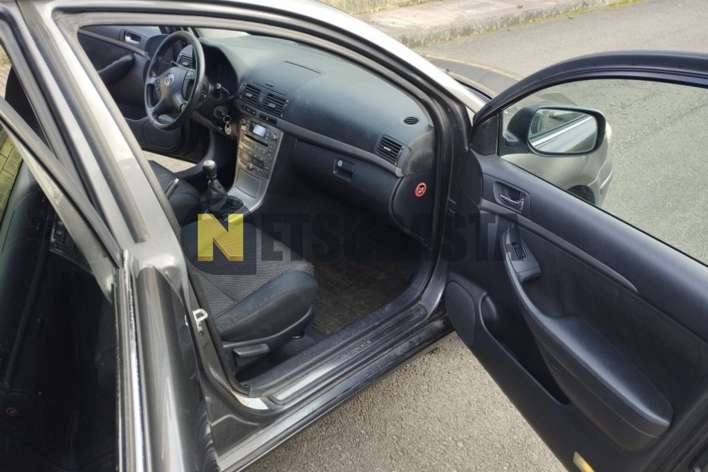 Toyota Avensis Wagon 2.2 D-4D 2006