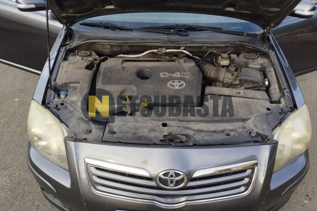 Toyota Avensis Wagon 2.2 D-4D 2006