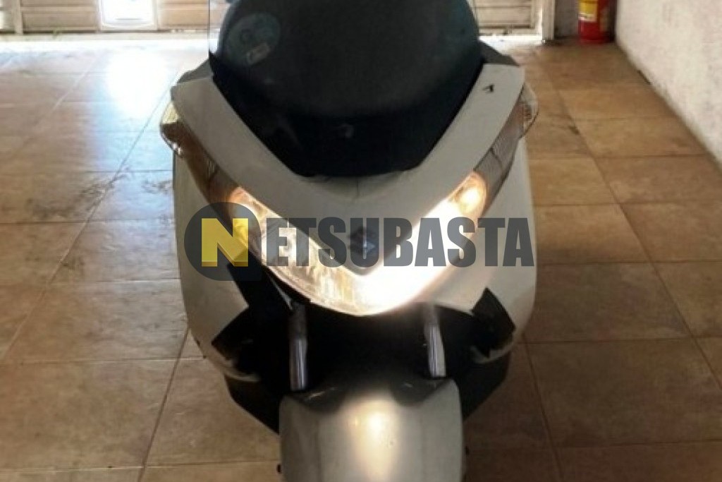 Suzuki BURGMAN 125 2013