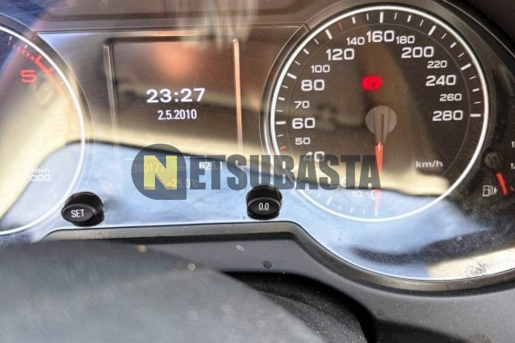 Audi Q5 2.0 TDI quattro S tronic 7 vel. DPF 2009