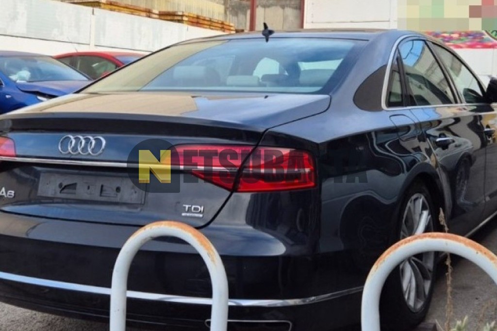 Audi A8 4.2 TDI quattro tiptronic 8 vel. 2015