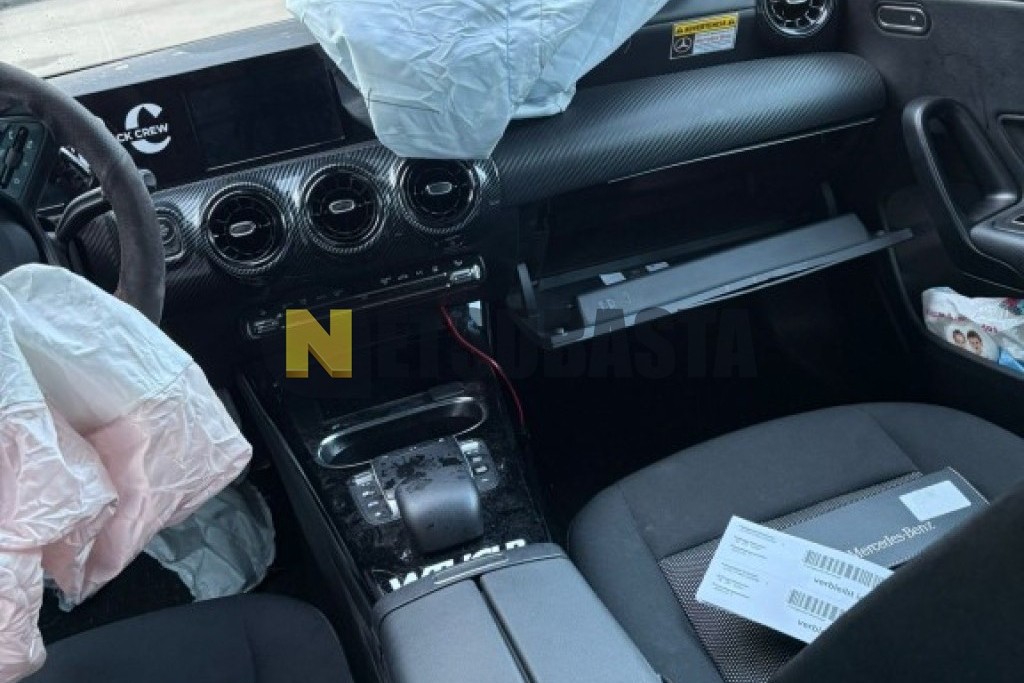 Mercedes-Benz A 250 e Sedán 2021