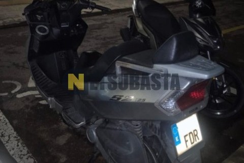 Yamaha Majesty 125 2006