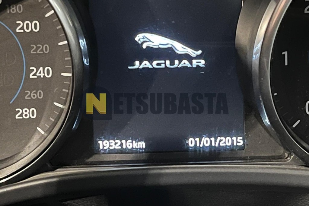 Jaguar F-PACE 2.0 i4D AWD Auto 2016