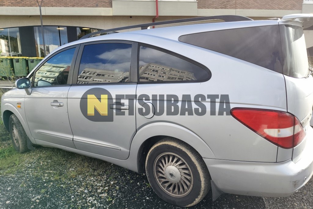 SsangYong Rodius 270Xdi AWD 2005